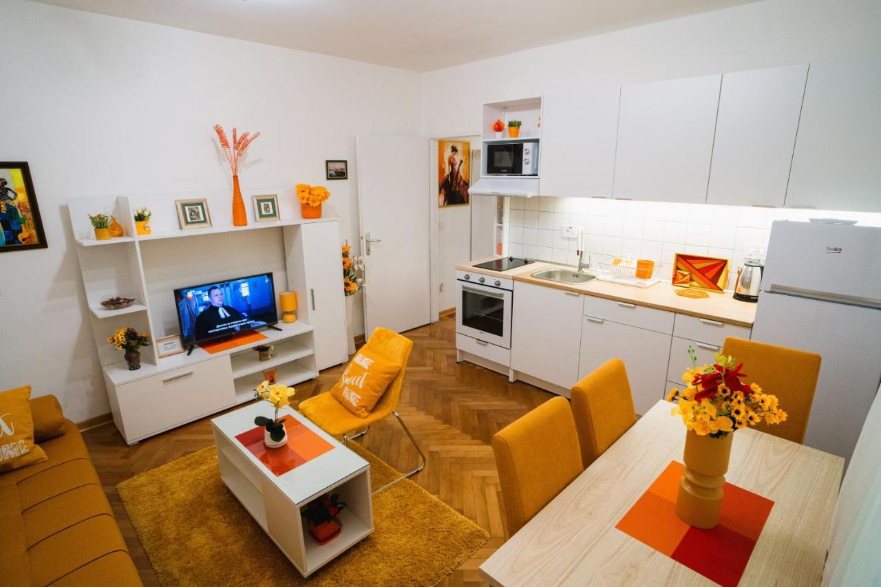 Golden Place Belgrade Belgrado Exterior foto